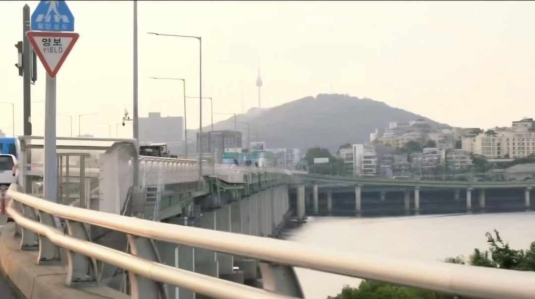 야 자