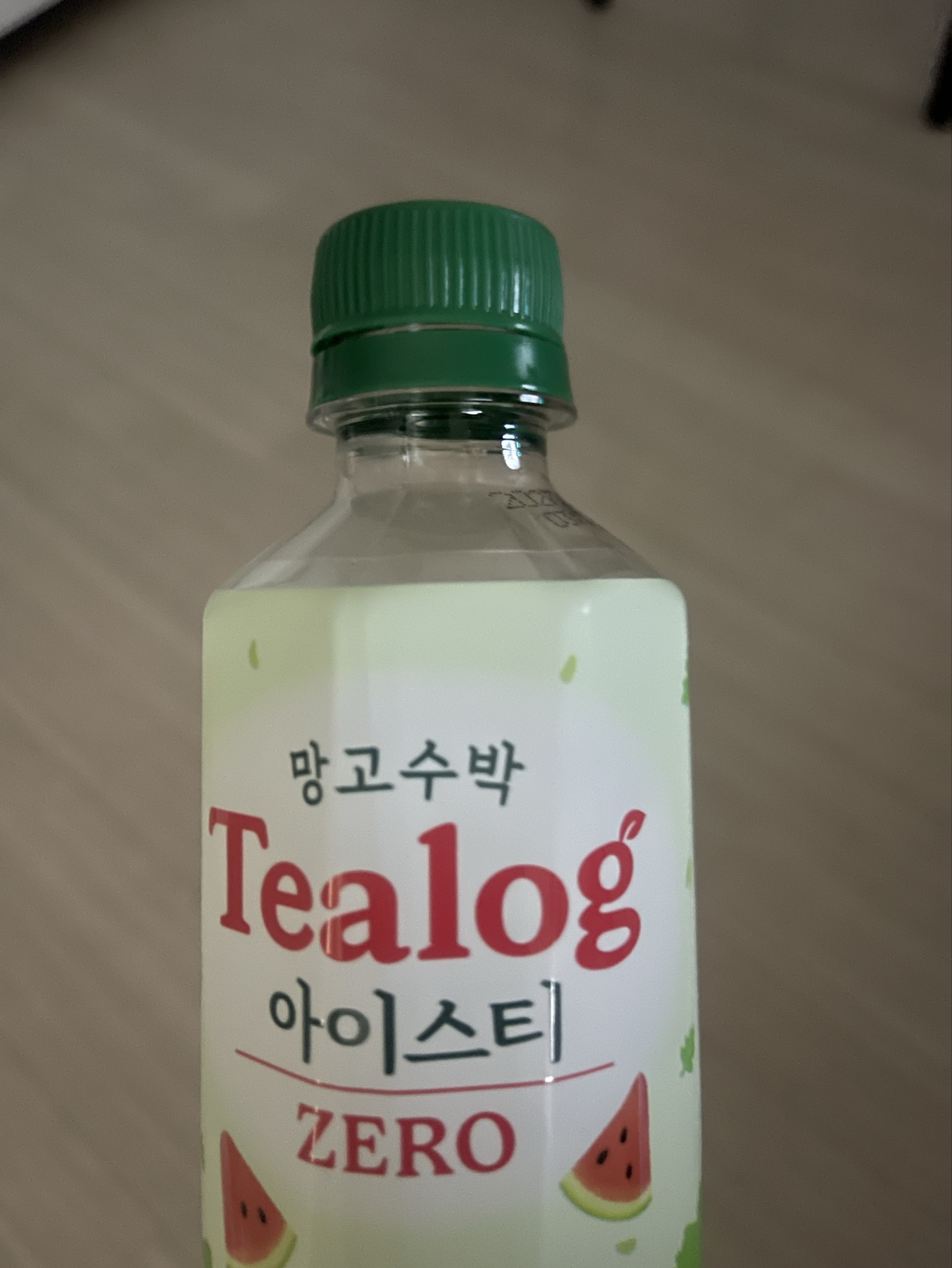 박 제 니