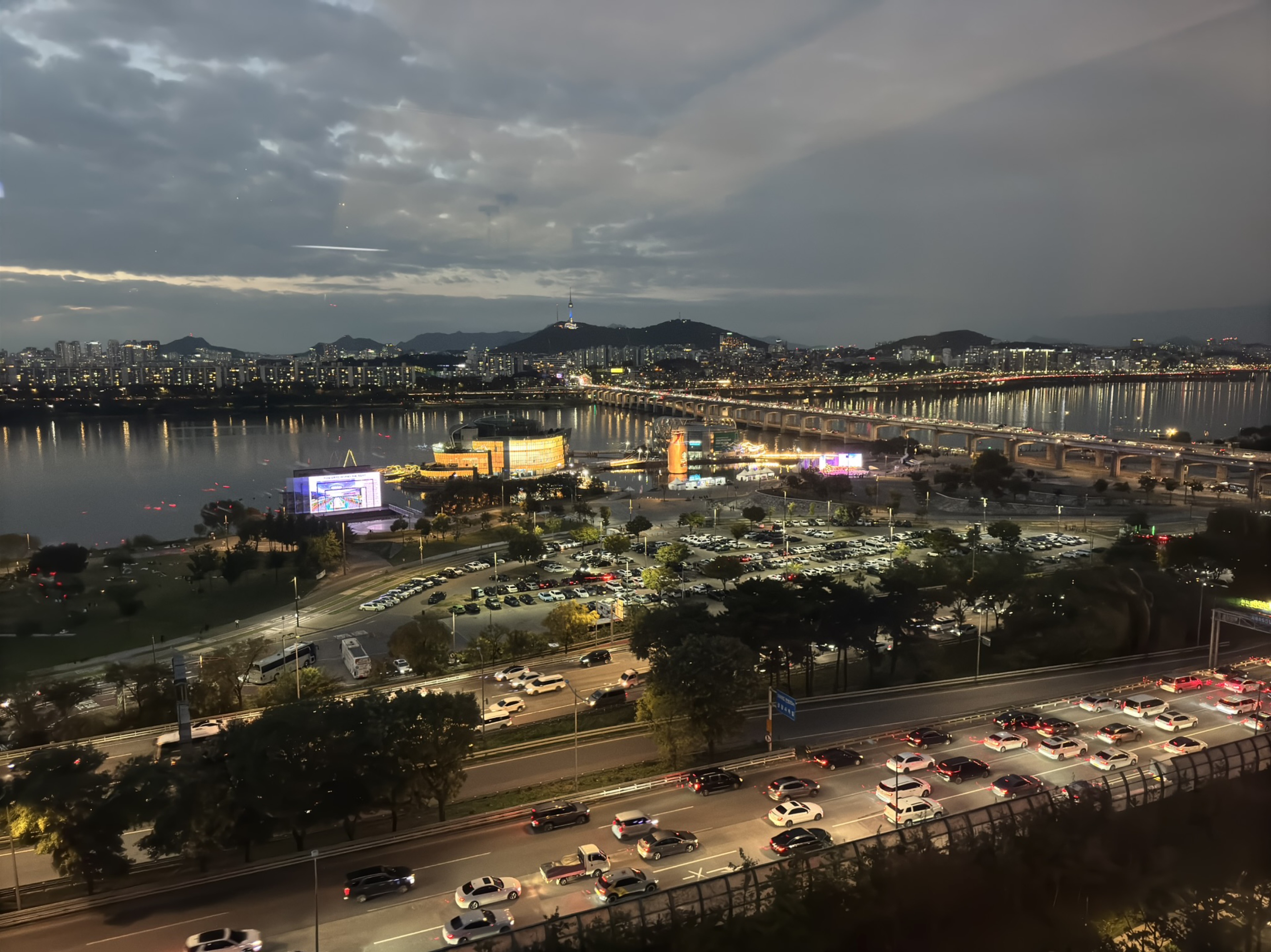 하마𓄁     °𝘊