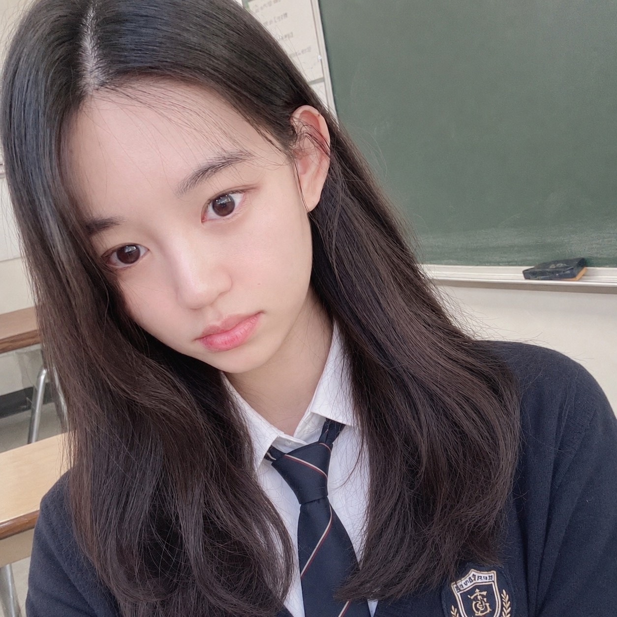 ᴺᴱ  쉿, 티브중 나얌