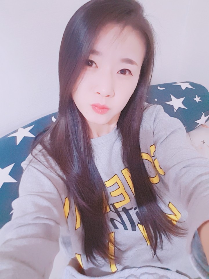 ◝(⁰▿⁰)◜아스라이💜