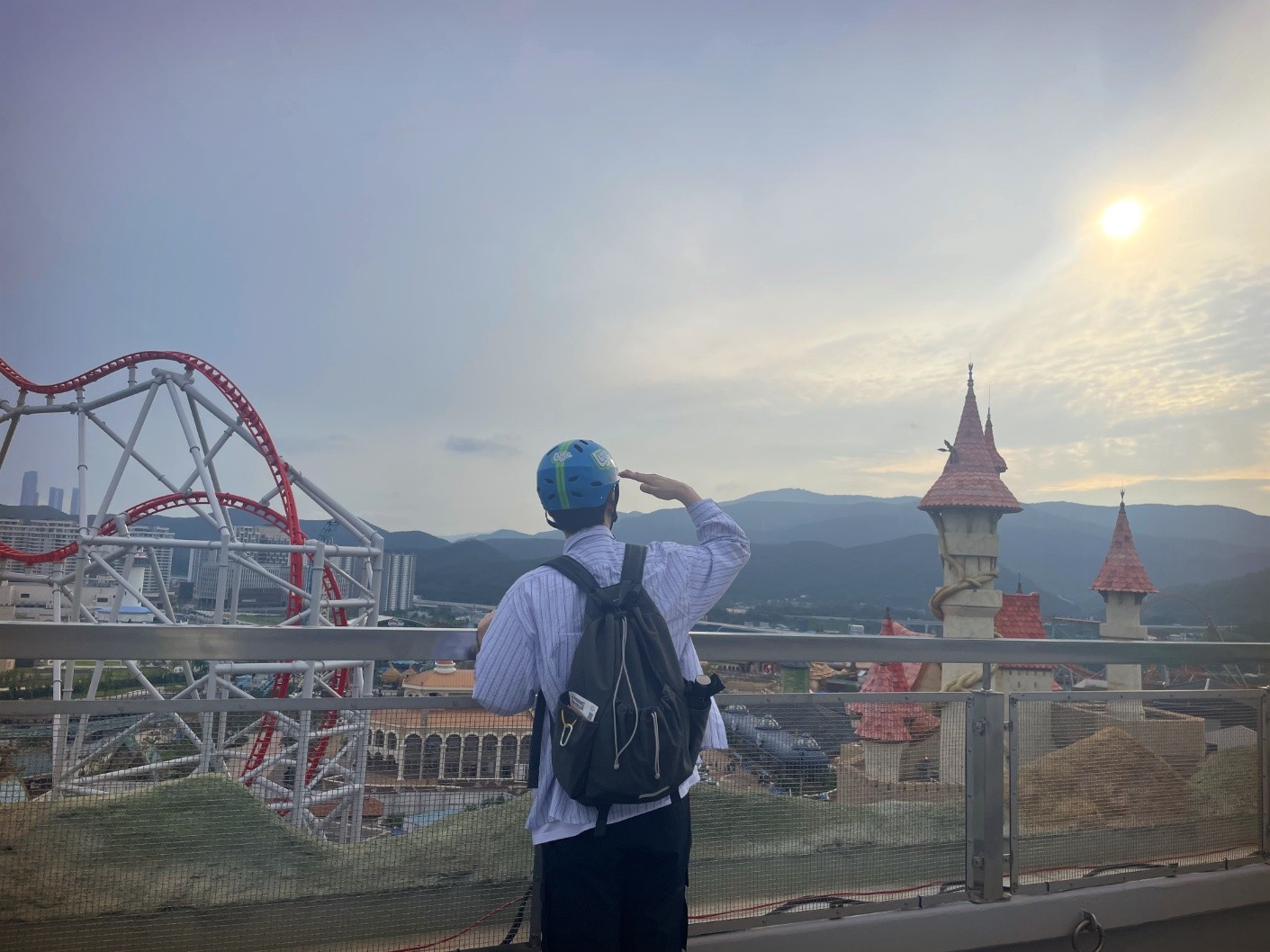 혀 니