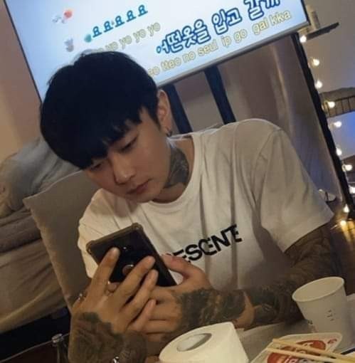 ๐ซ`CcK