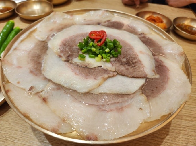 𝐒𝐬𝐨𝐥