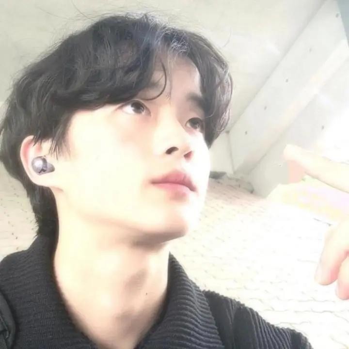 복 복 이   ⋰˚★