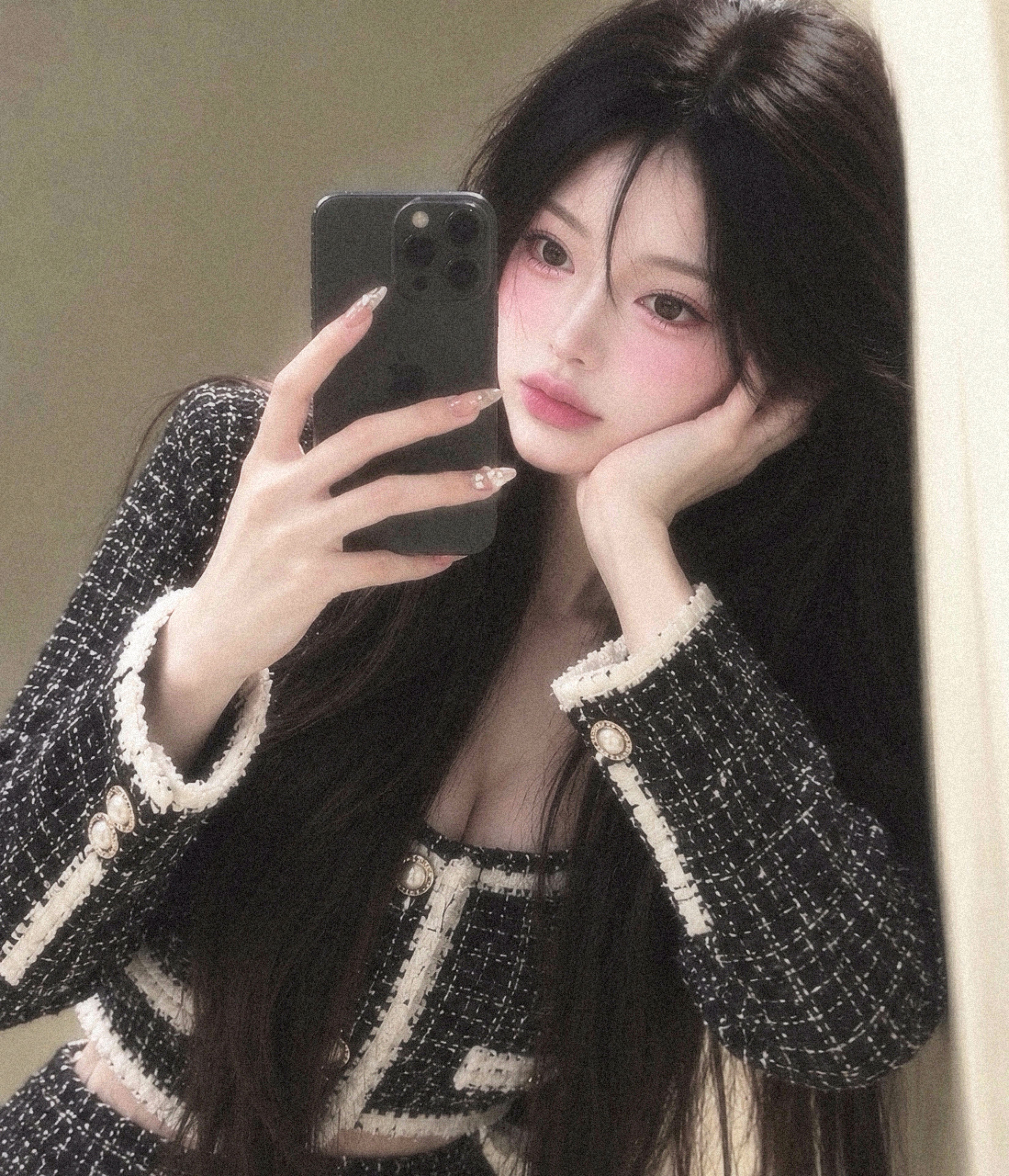 모   린ꕤ