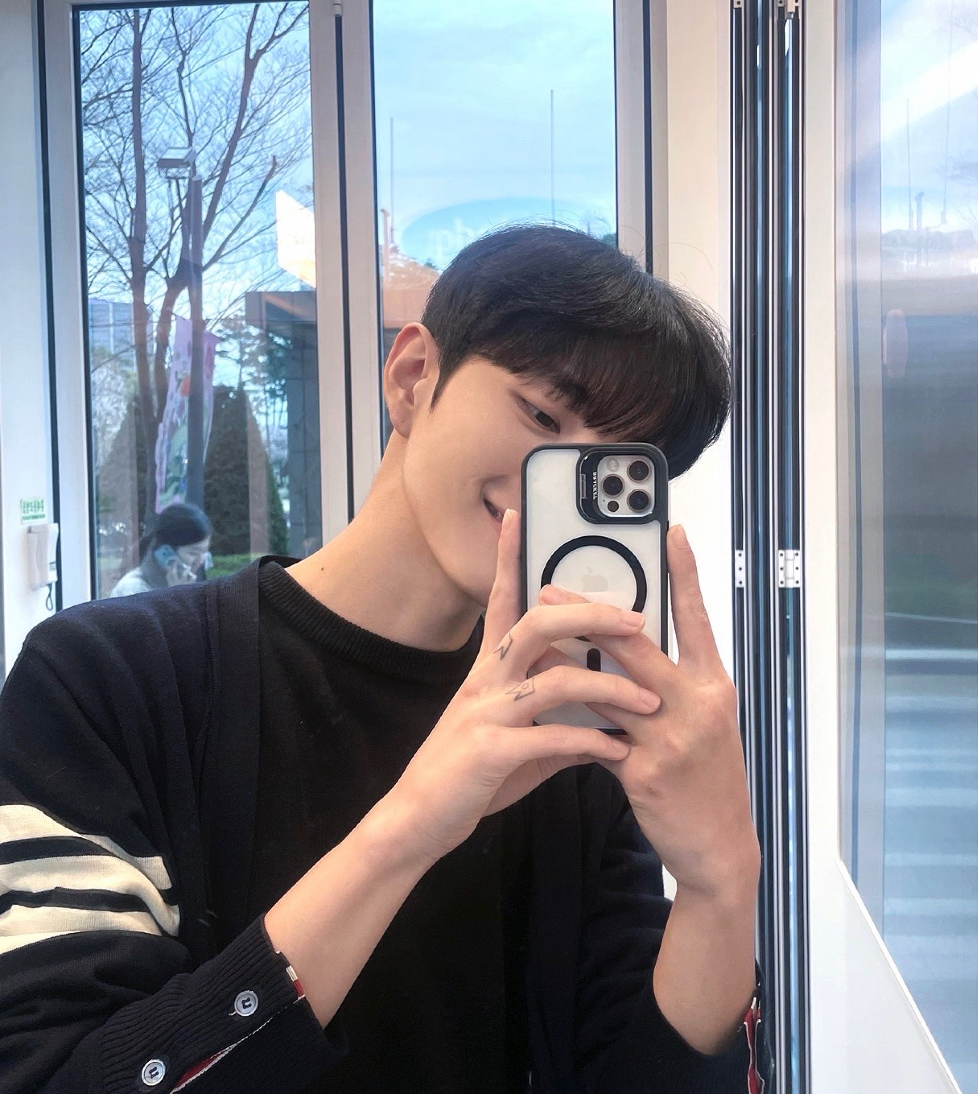 ๐ถ๐ป ๐ข๐๐