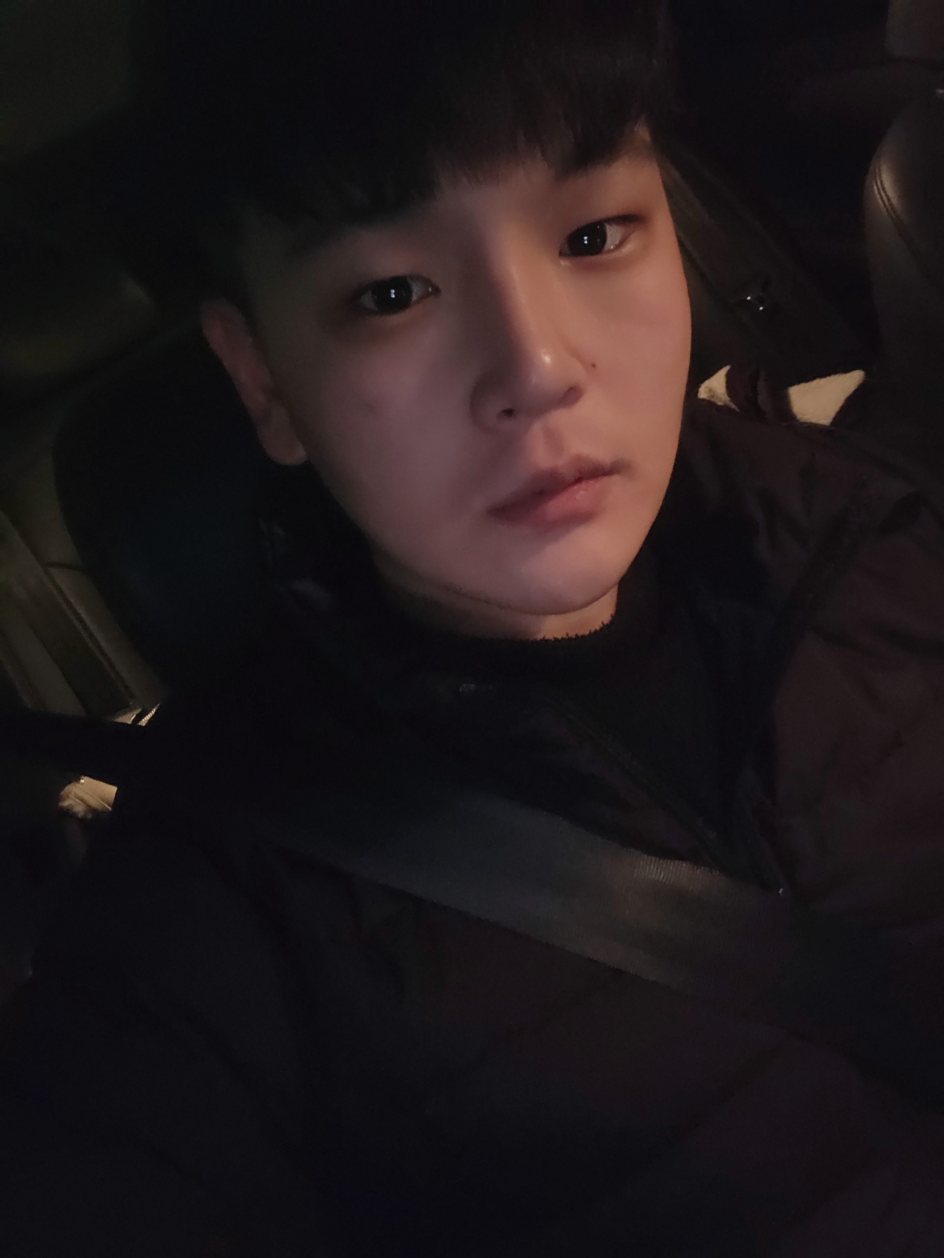 ❯ •̀Ⱉ•́_쿠왕쿠왕 ⚙︎ ❮