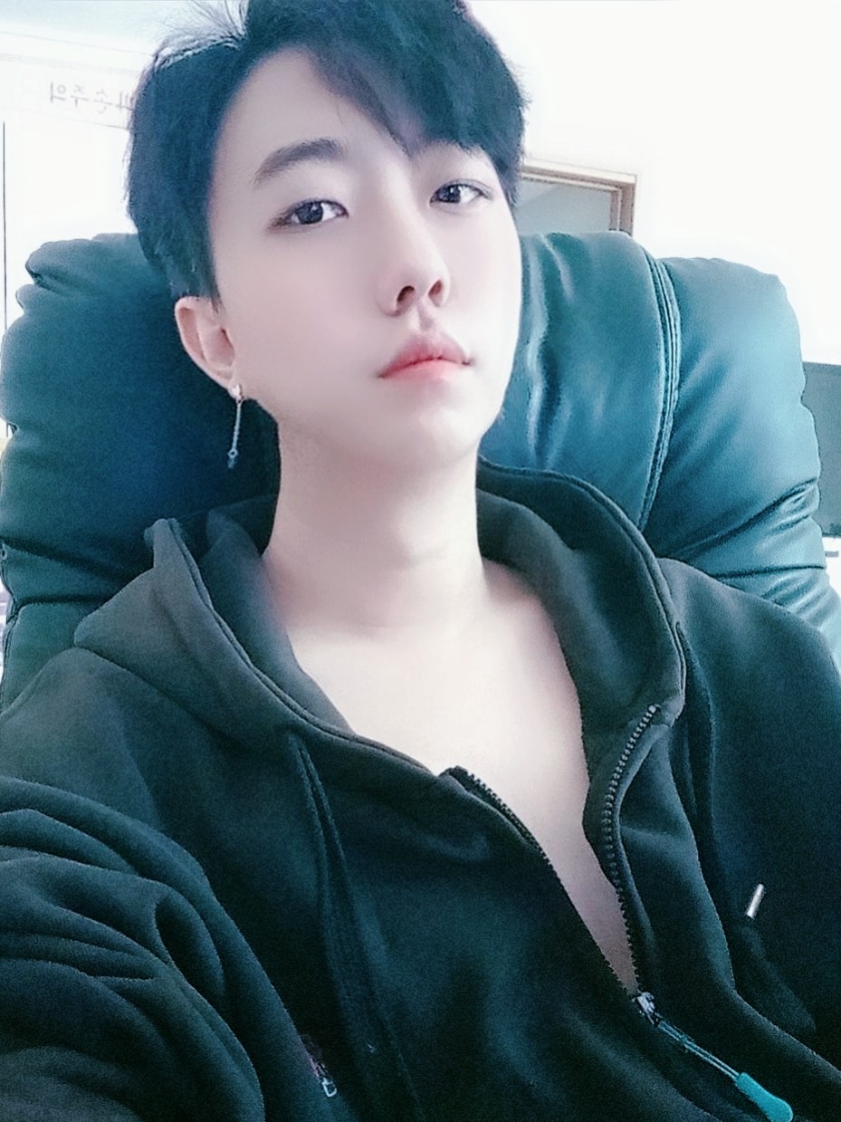 스 티➶ ˢᵗⁱ⋆