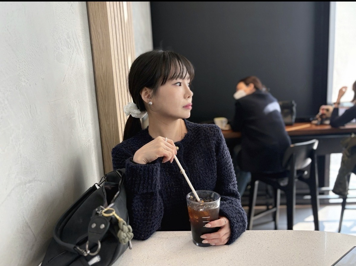 윤댈 𝐷𝑎𝑒𝑙