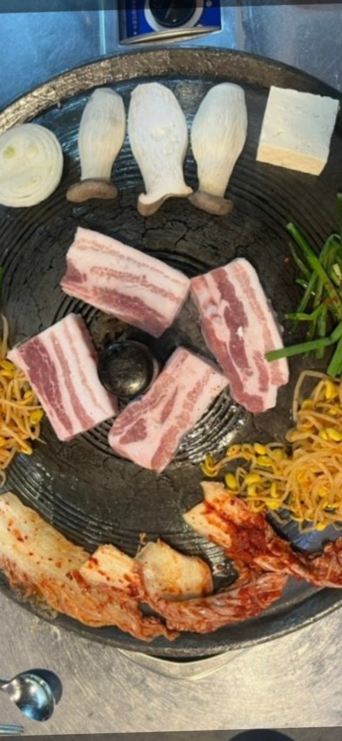 솥뚜껑