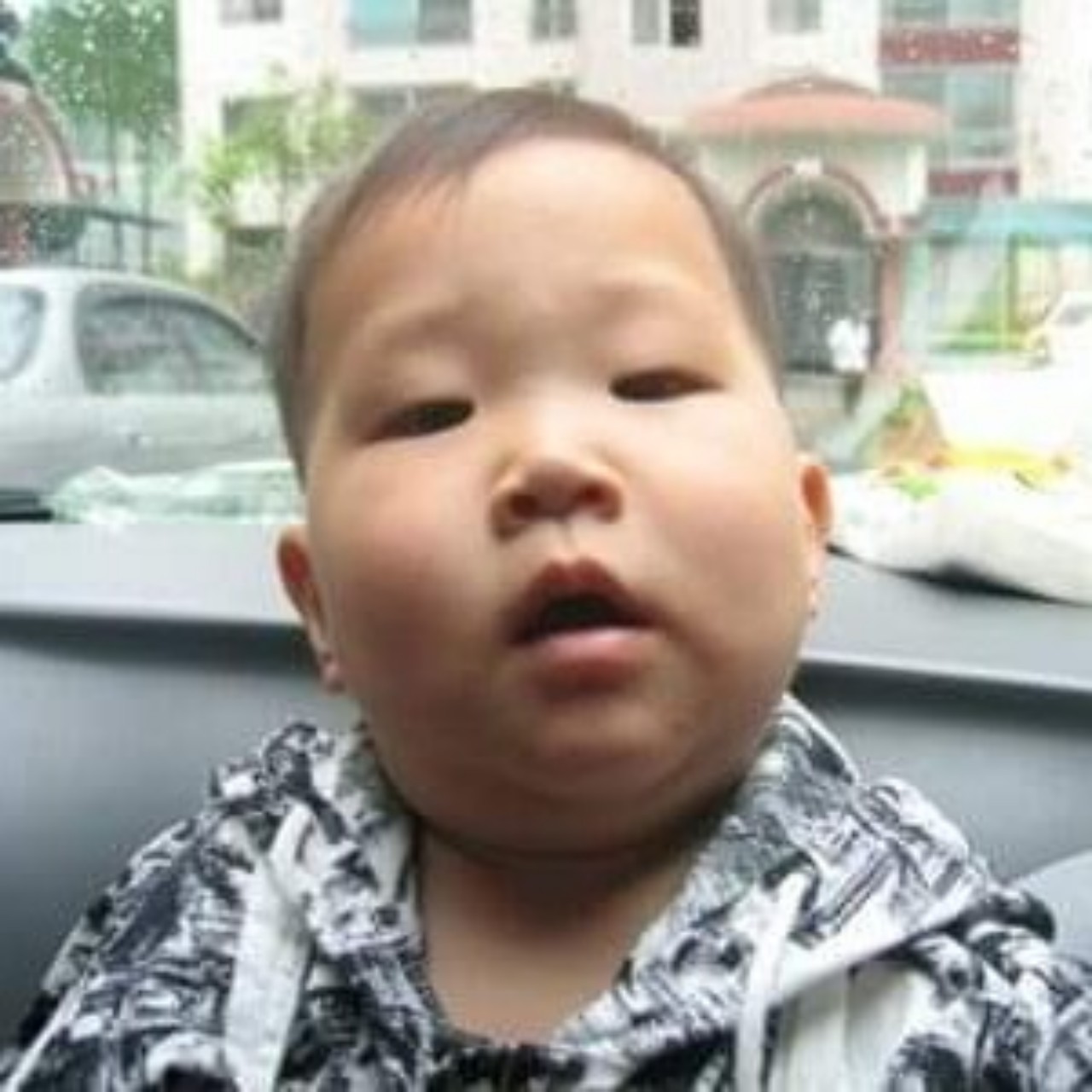 엉덩일흔 드록바