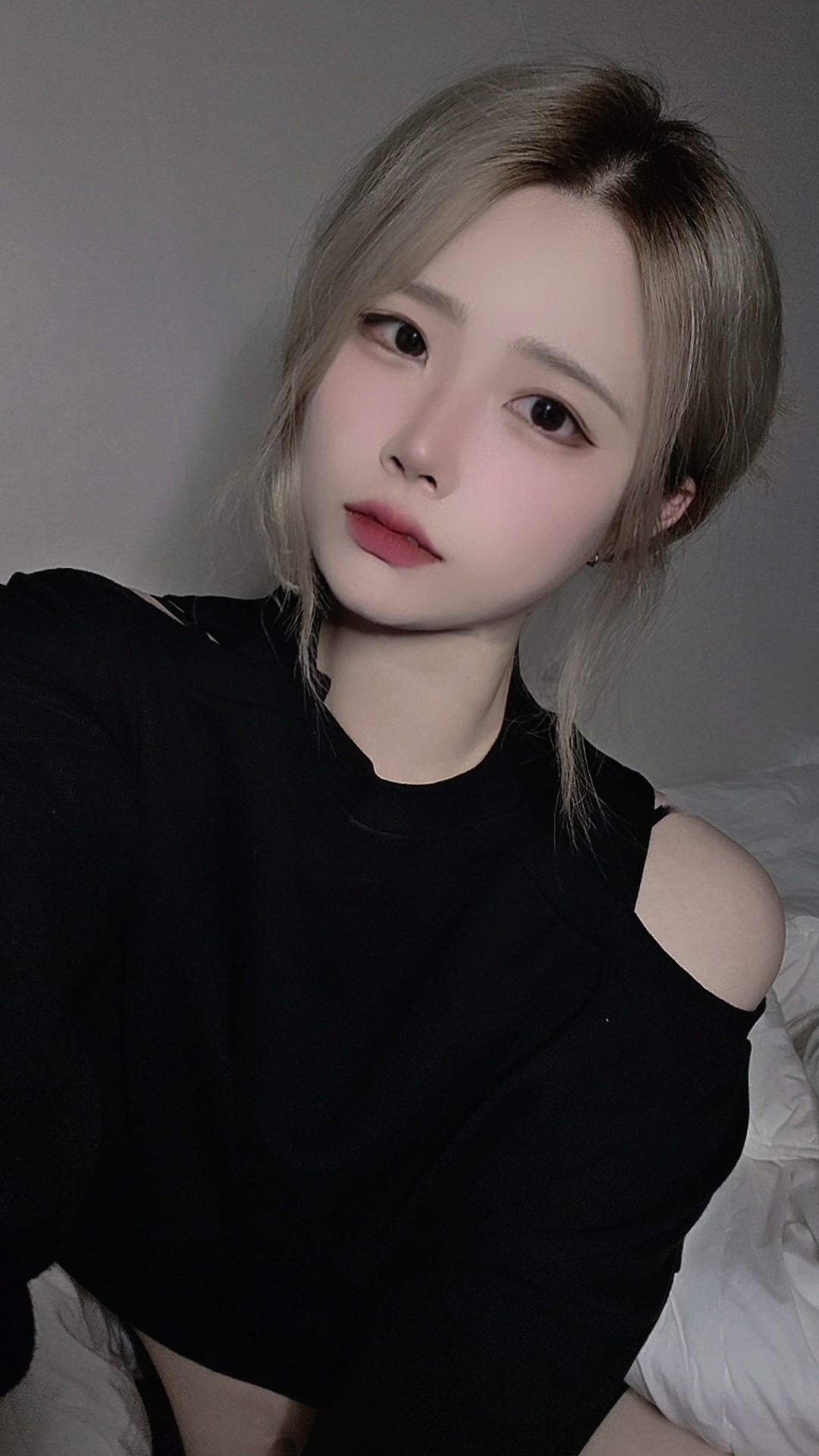 ๐ท.ยทห ์ธ ํ ยฐแดฌแถฐ