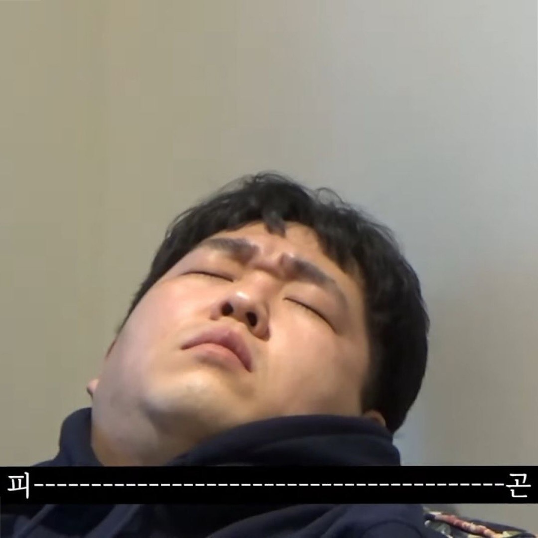 𝘏𝘶𝘶