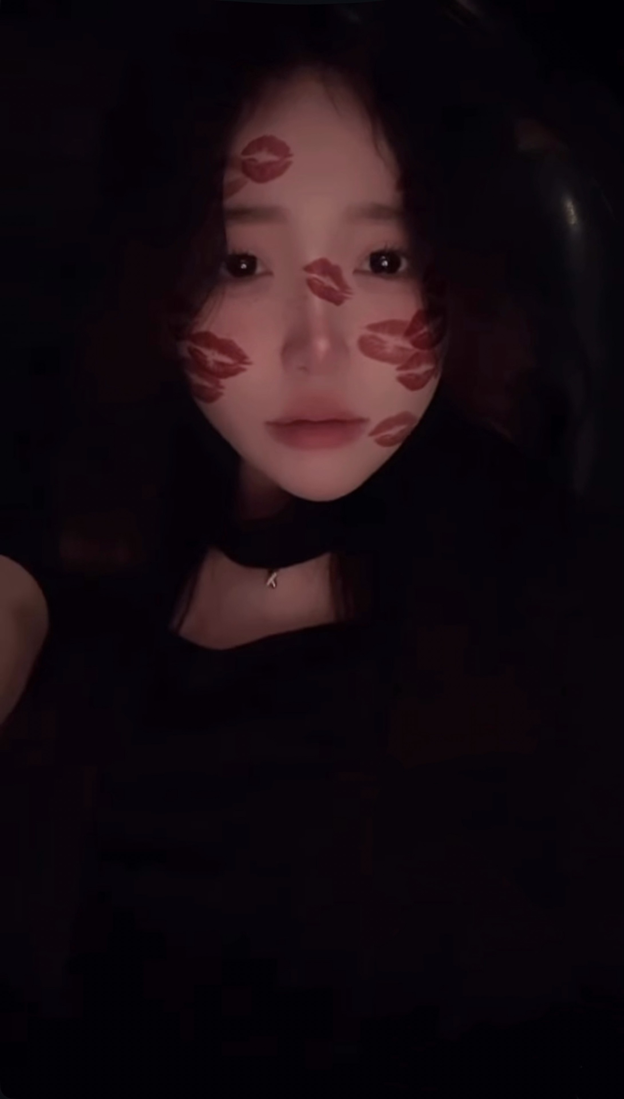 사 을
