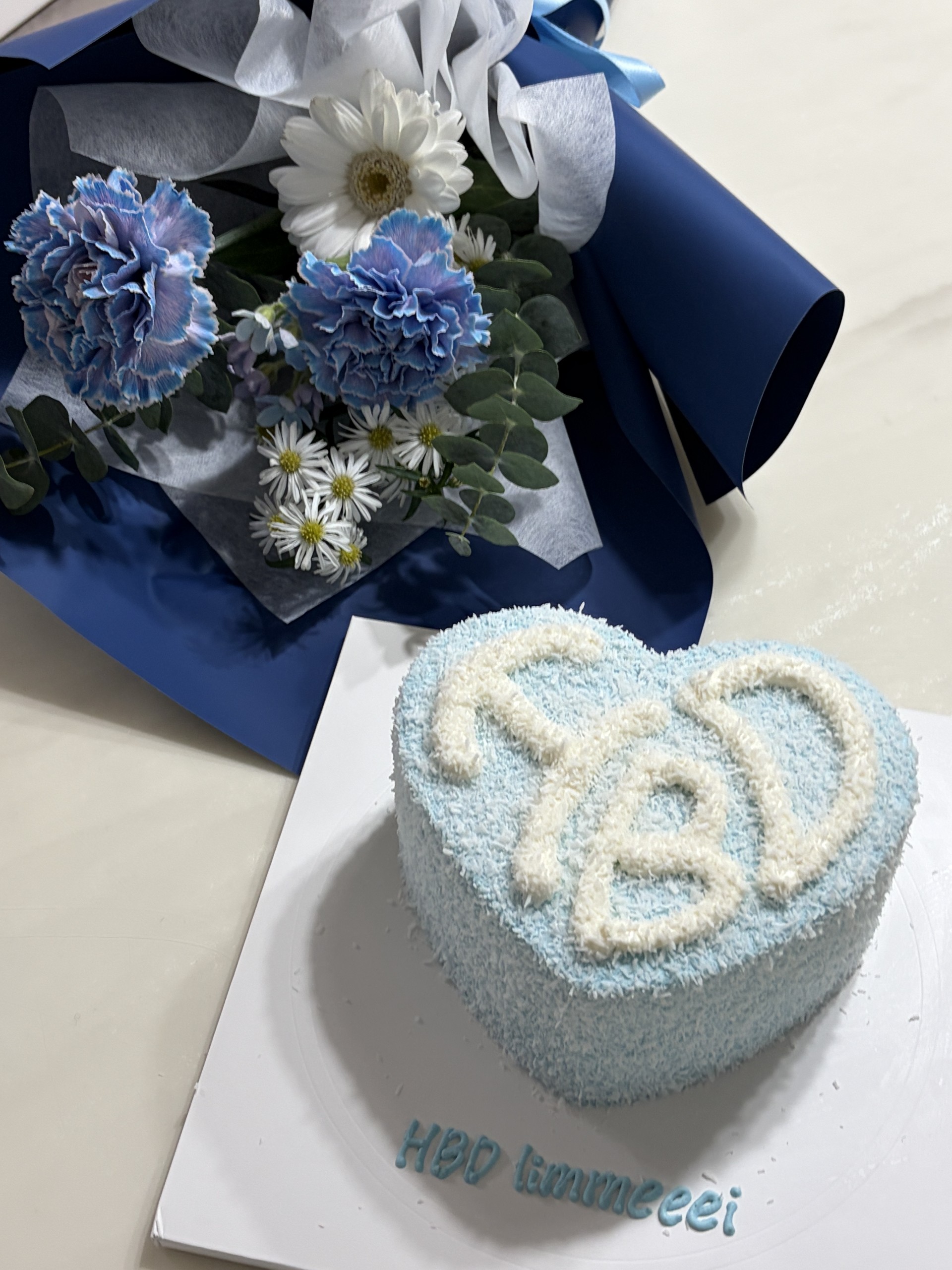 하루히 𝒽.𝓇𝓊໒꒱