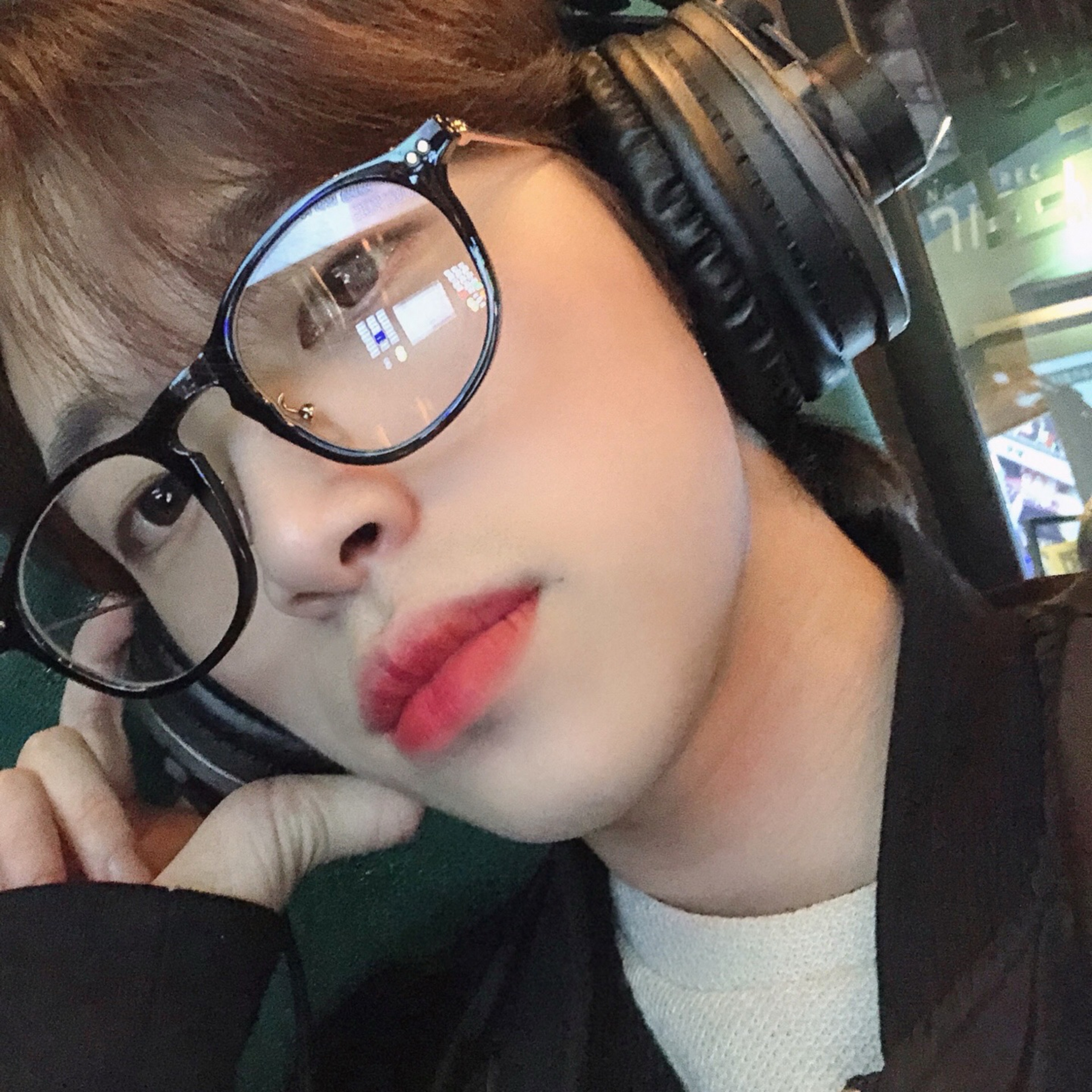 찐찐우 【:D】