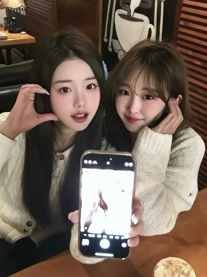 이 홍 조🧡