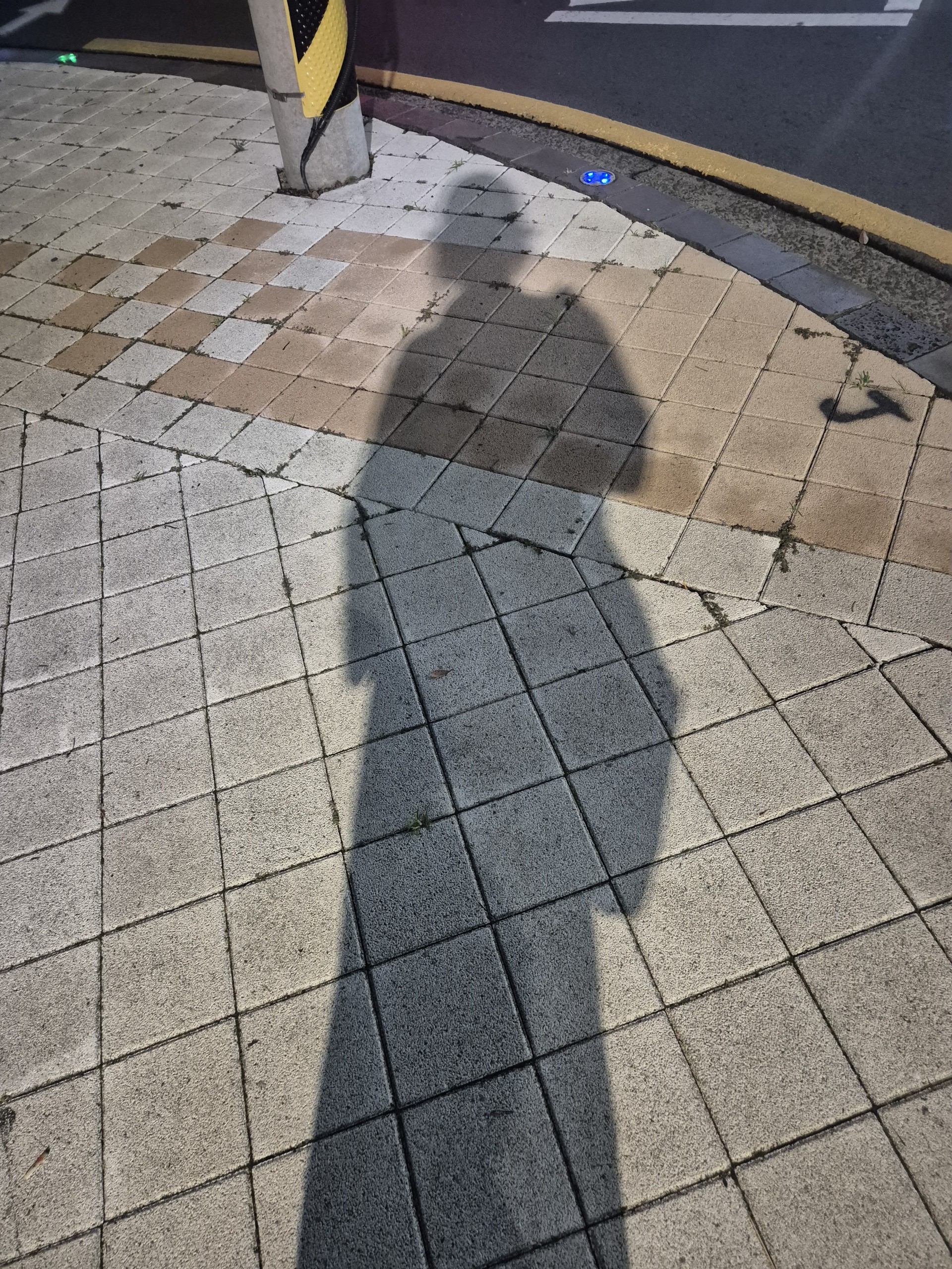 나바룽ᵐᵃʳᵘ🧡