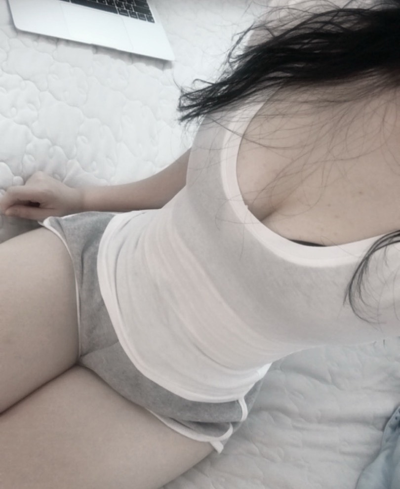 이 슬 핑 .⋆ ʰ ˚