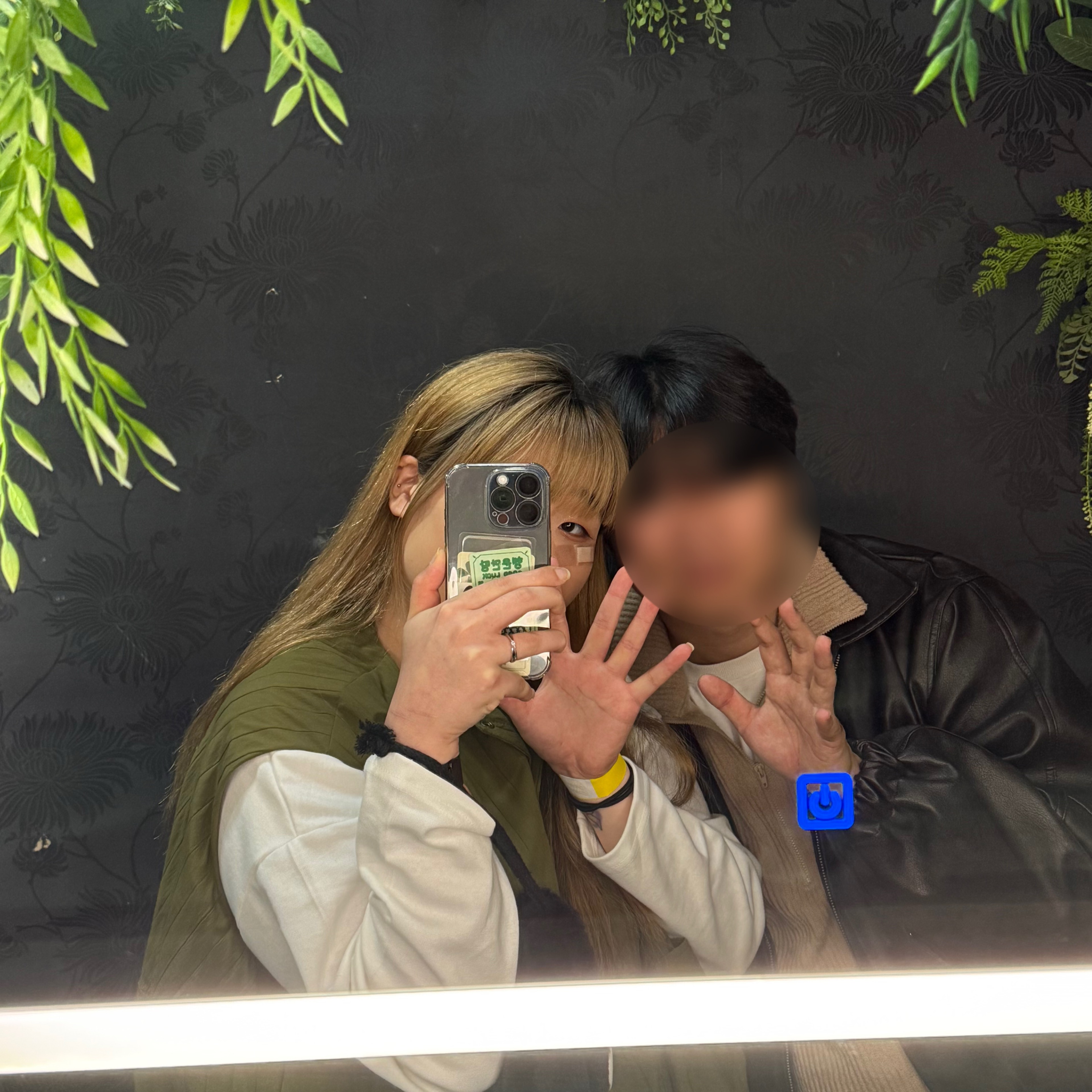 🚬🐰ᩚ             🐳